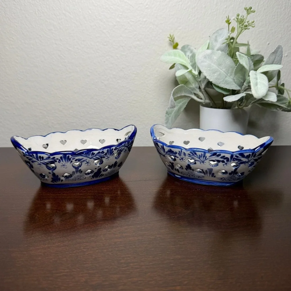 Vintage Delft Blue Style Ceramic‎ Heart Cutout Trinket Bowls Set of 2 Windmill